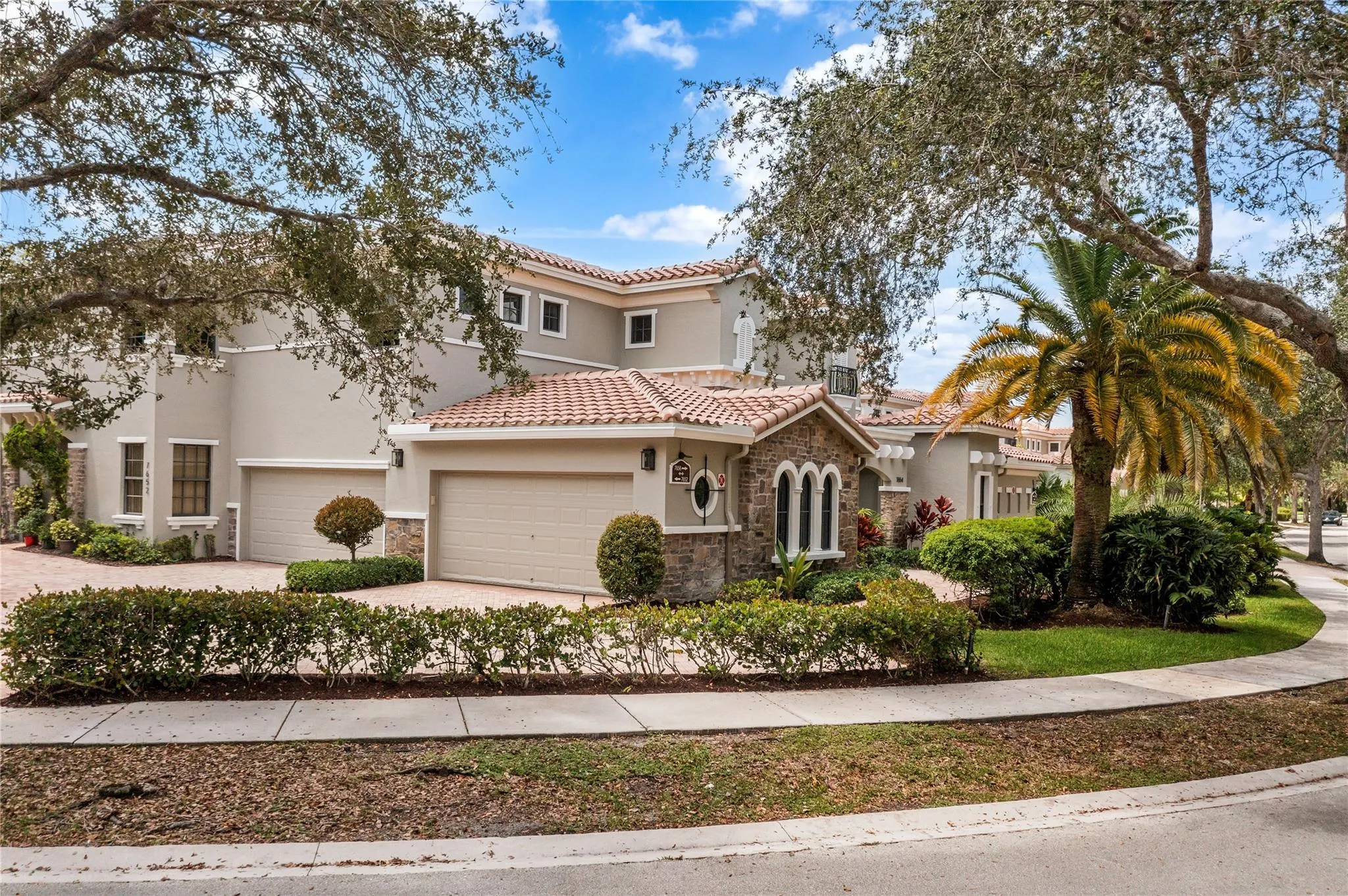 7656 Old Thyme Ct, #13B