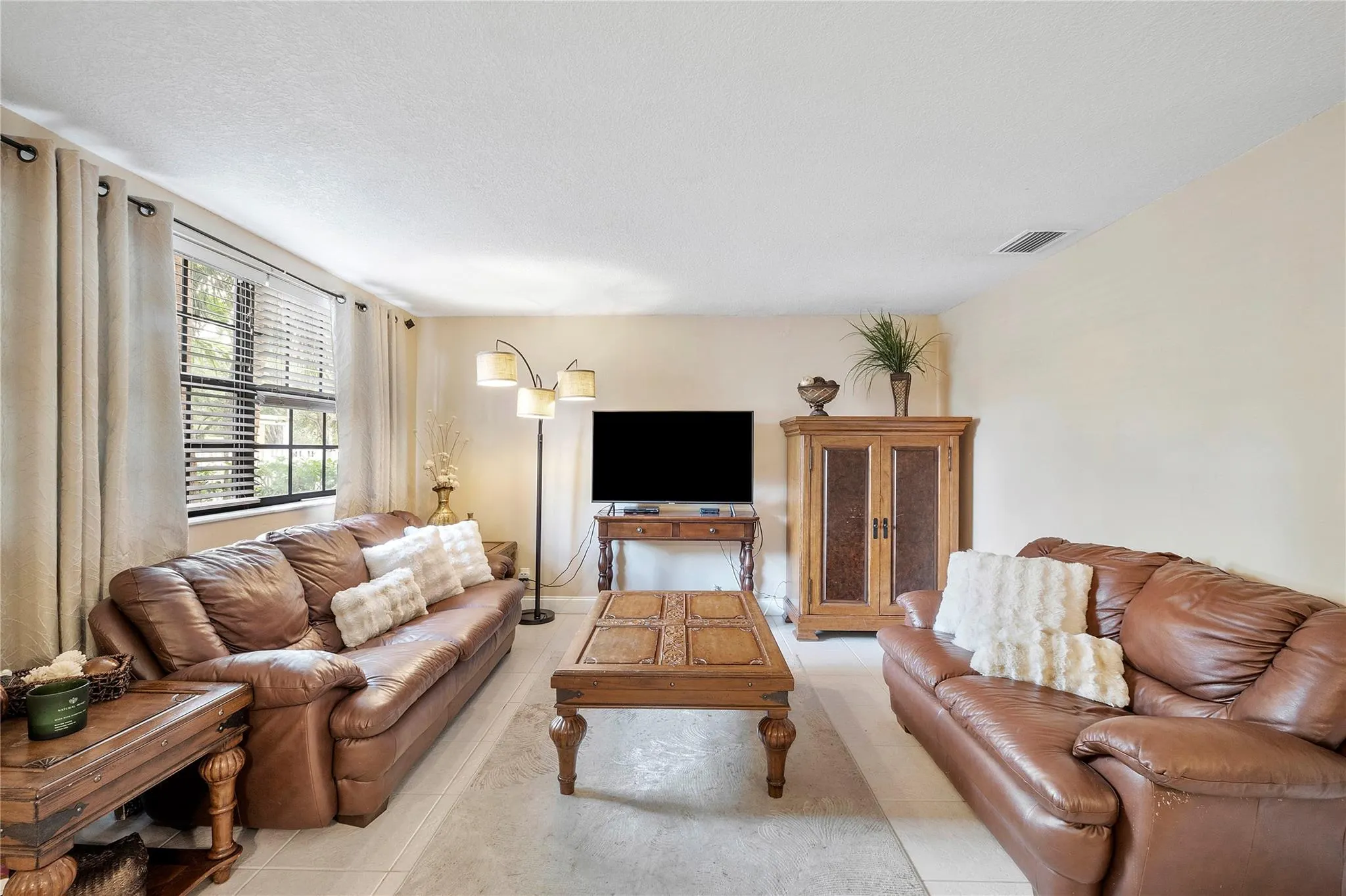 2852 Coral Springs Dr, #2852