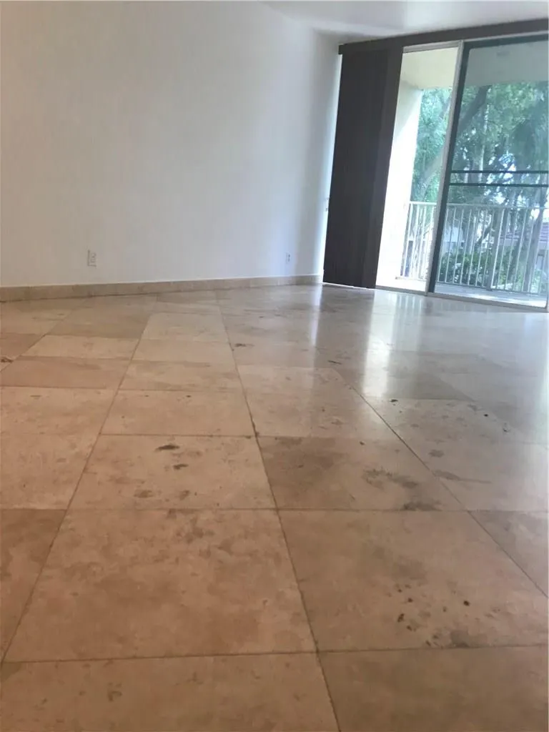 8210 NW 24th St, #8210