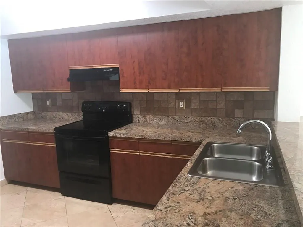 8210 NW 24th St, #8210