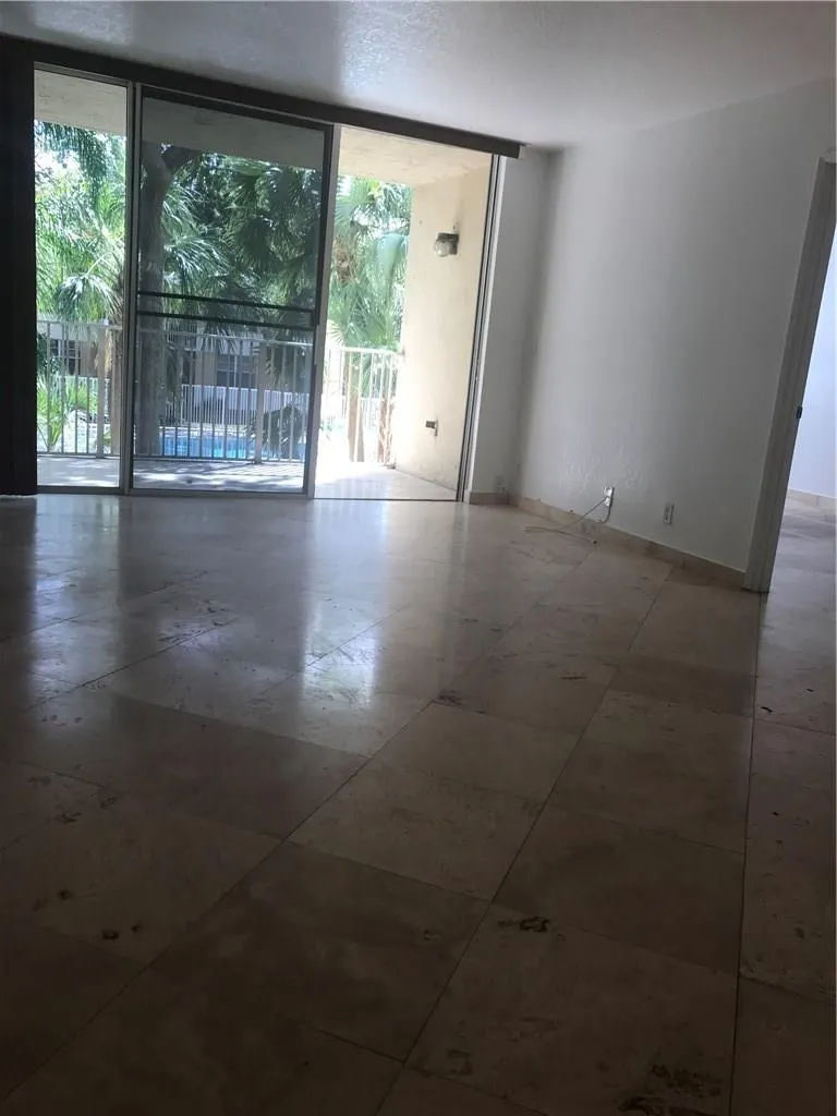 8210 NW 24th St, #8210