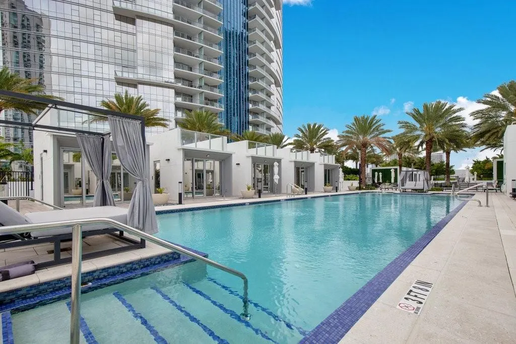 851 NE 1st Ave, #2202