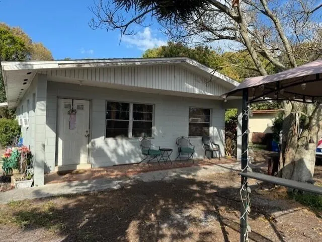 1414 Edgewood Ter