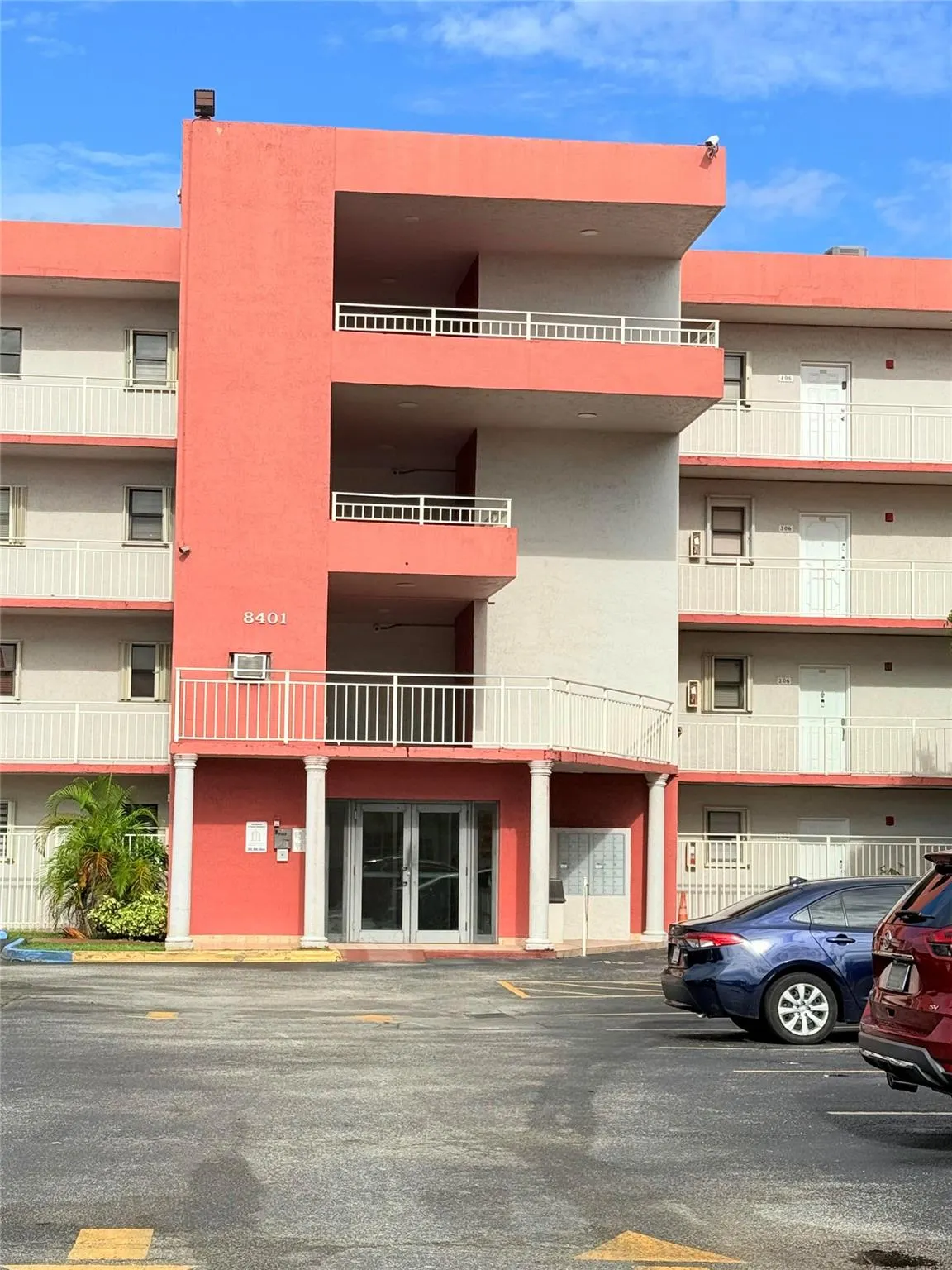 8401 NW 8th St, #107