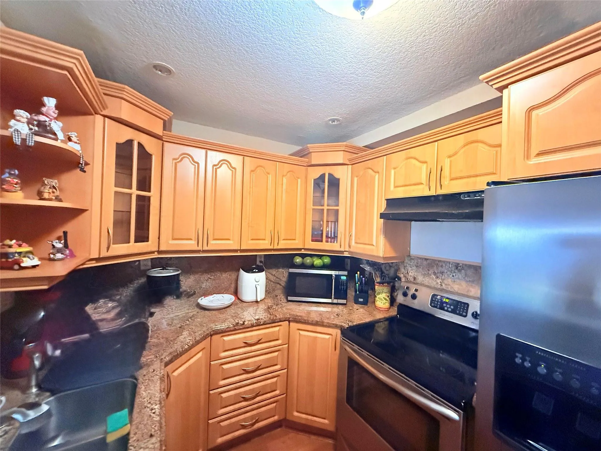 8401 NW 8th St, #107