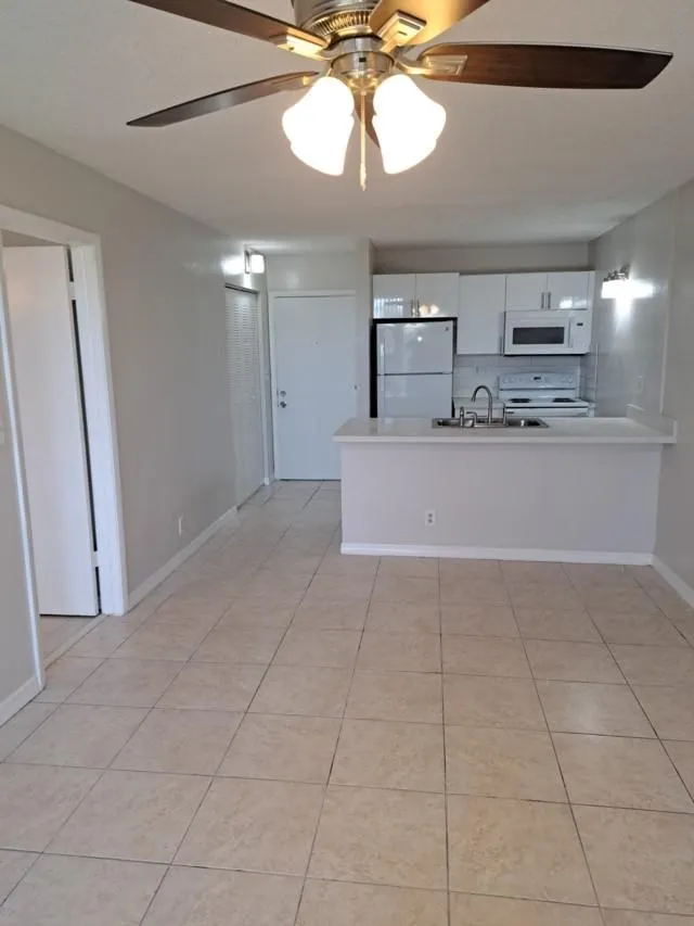 2771 Riverside Dr, #515-A