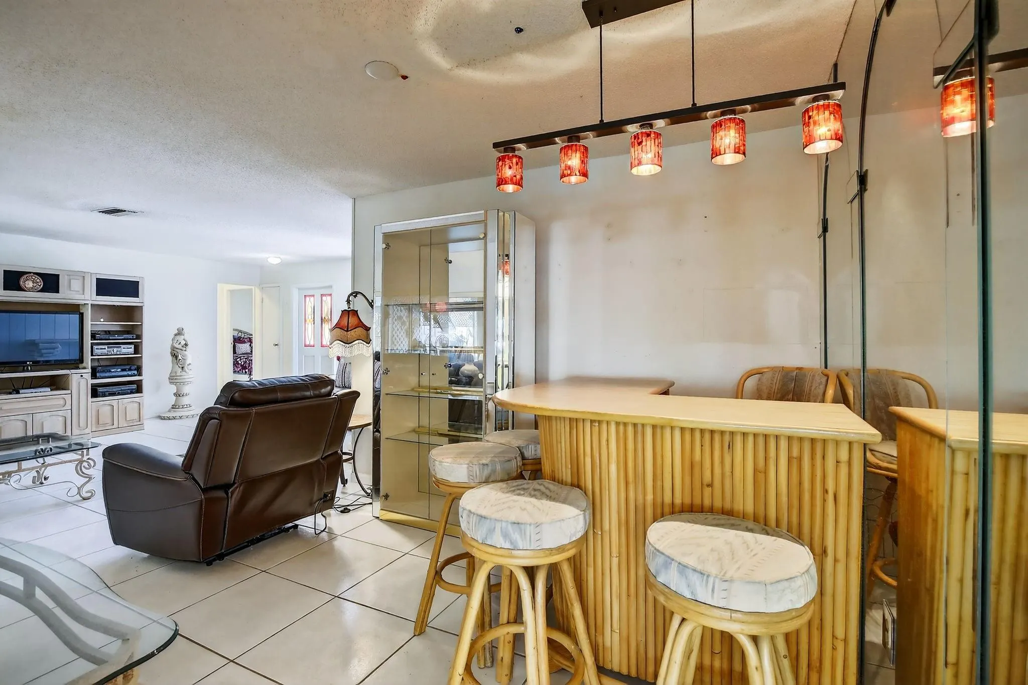 2871 NW 107 terr