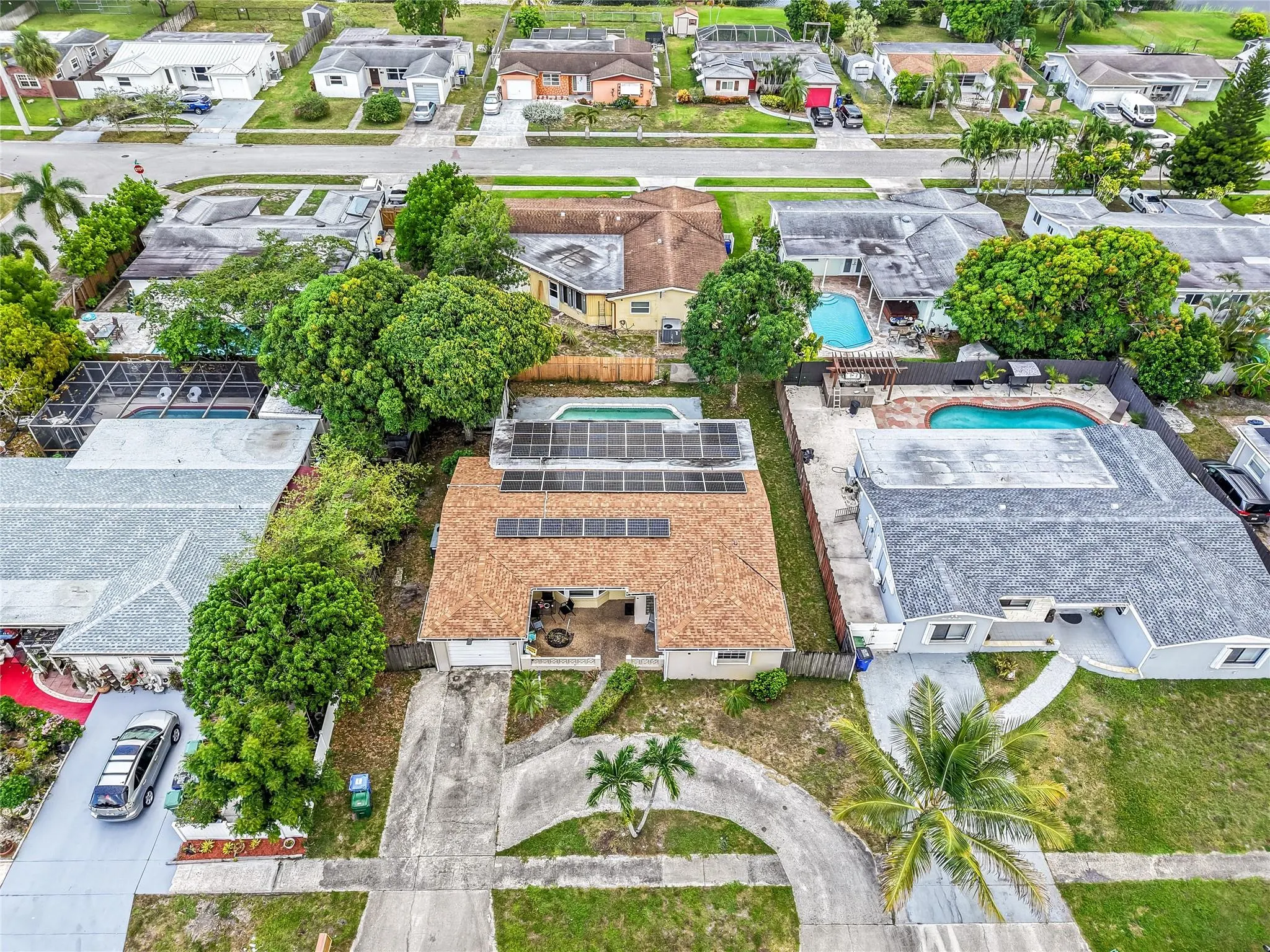 6624 NW 1st Ct