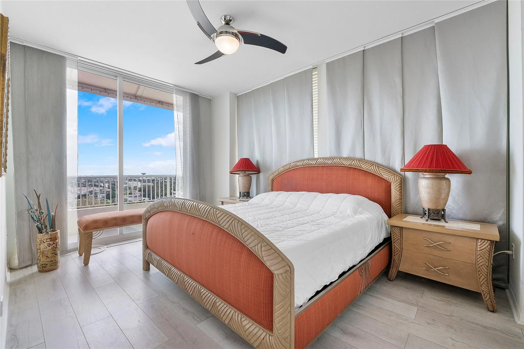 625 Casa Loma Blvd, #1608