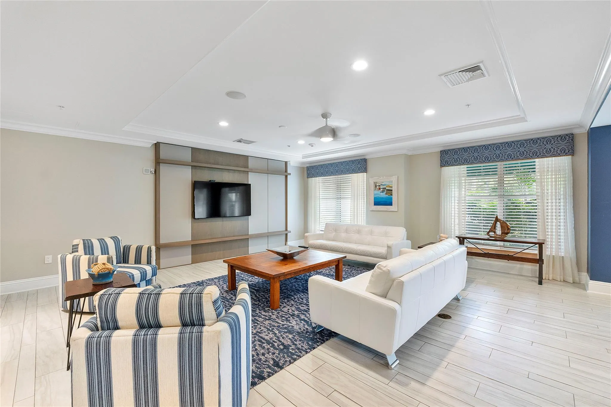625 Casa Loma Blvd, #1608