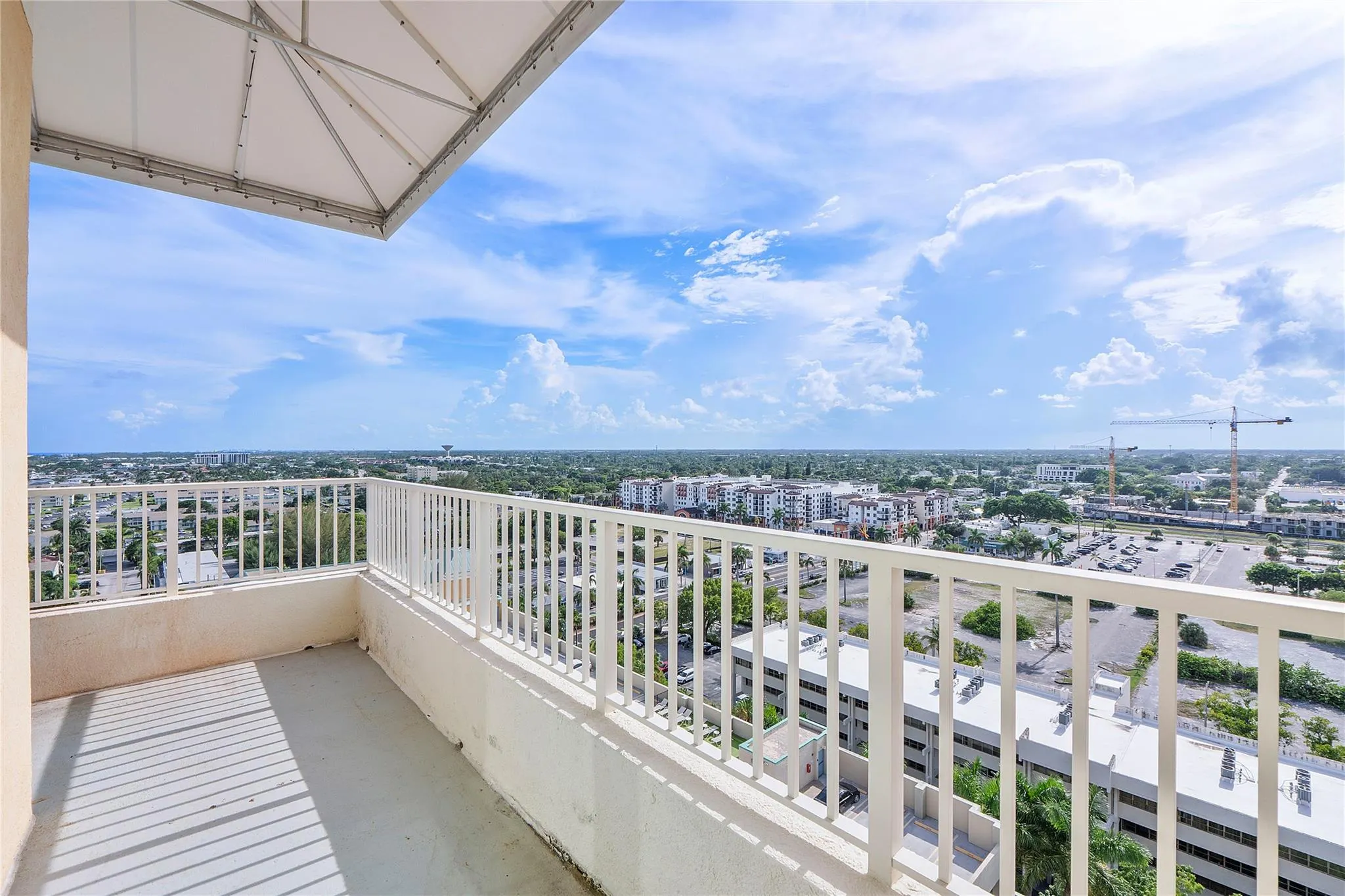 625 Casa Loma Blvd, #1608
