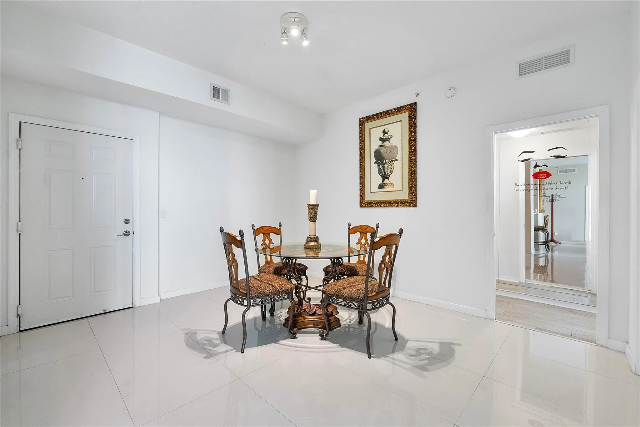 625 Casa Loma Blvd, #1608