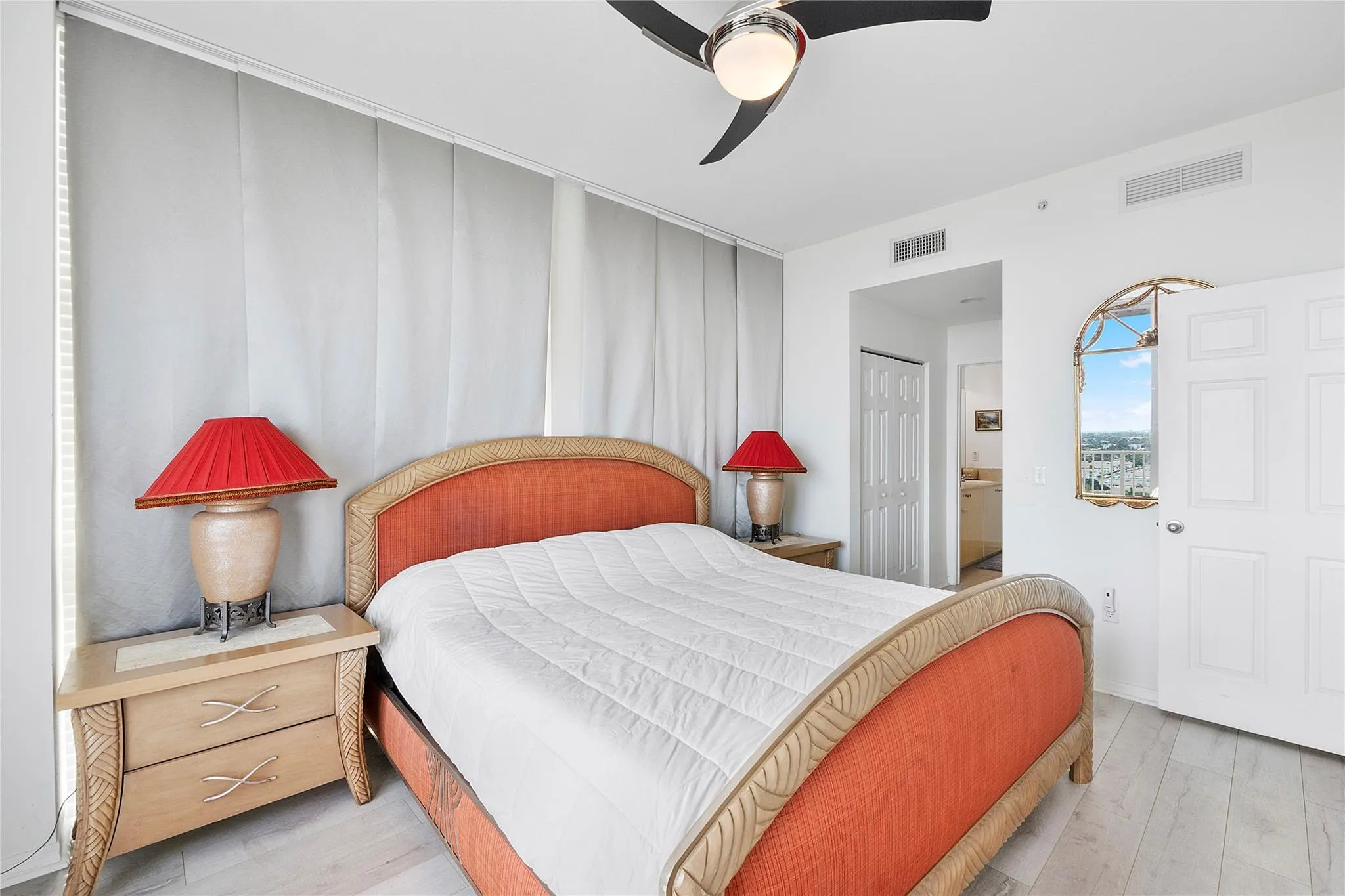 625 Casa Loma Blvd, #1608