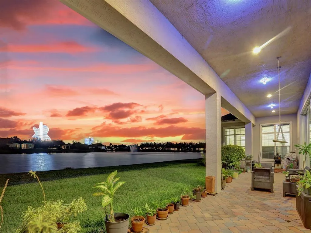 4878 W Sterling Ranch Cir