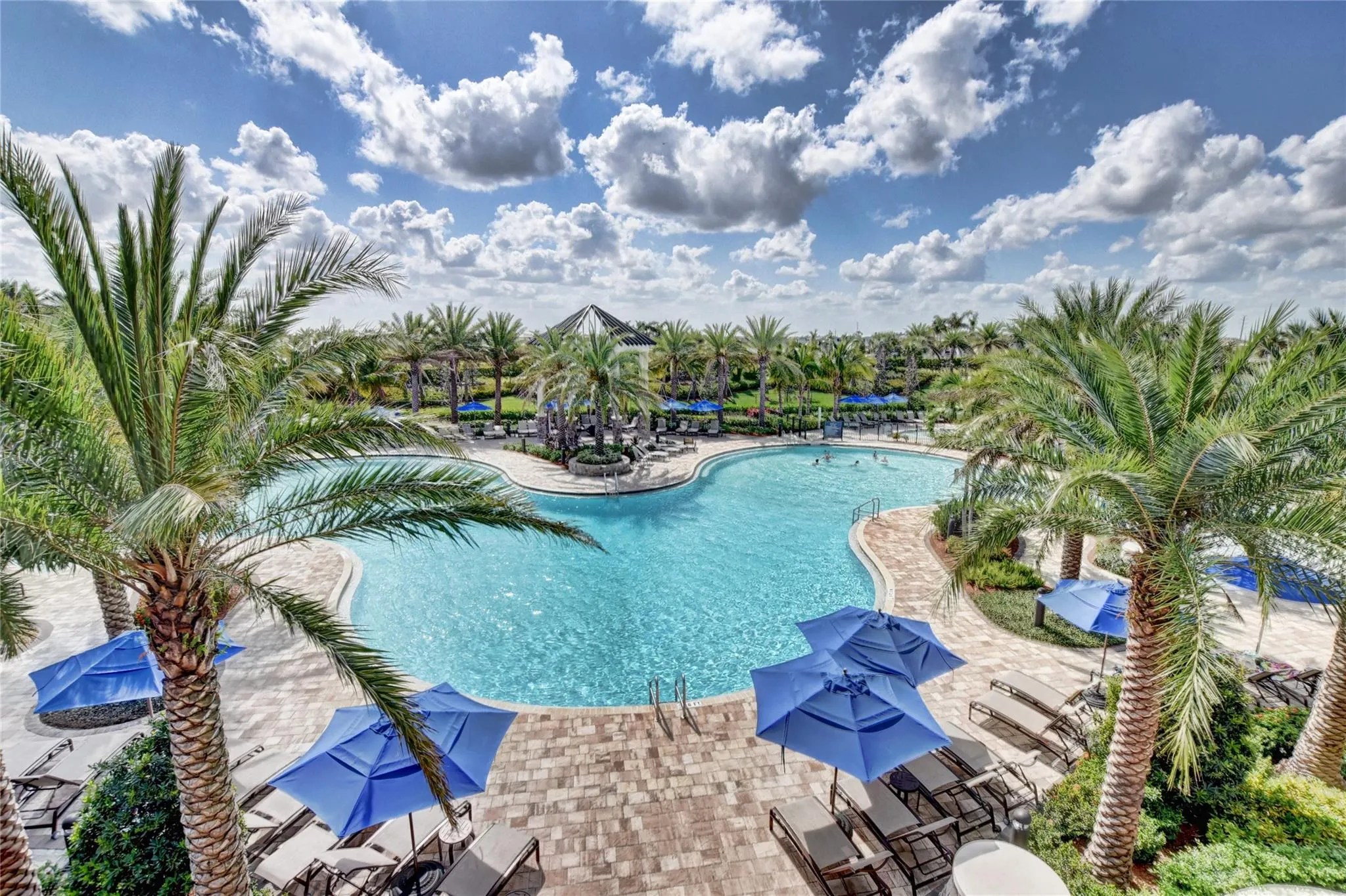9573 Town Parc Cir S
