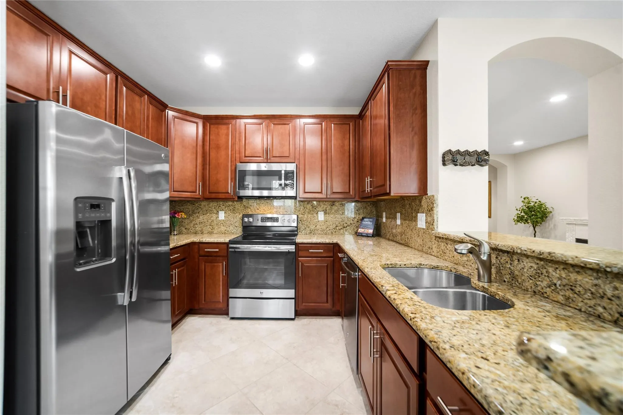 9573 Town Parc Cir S