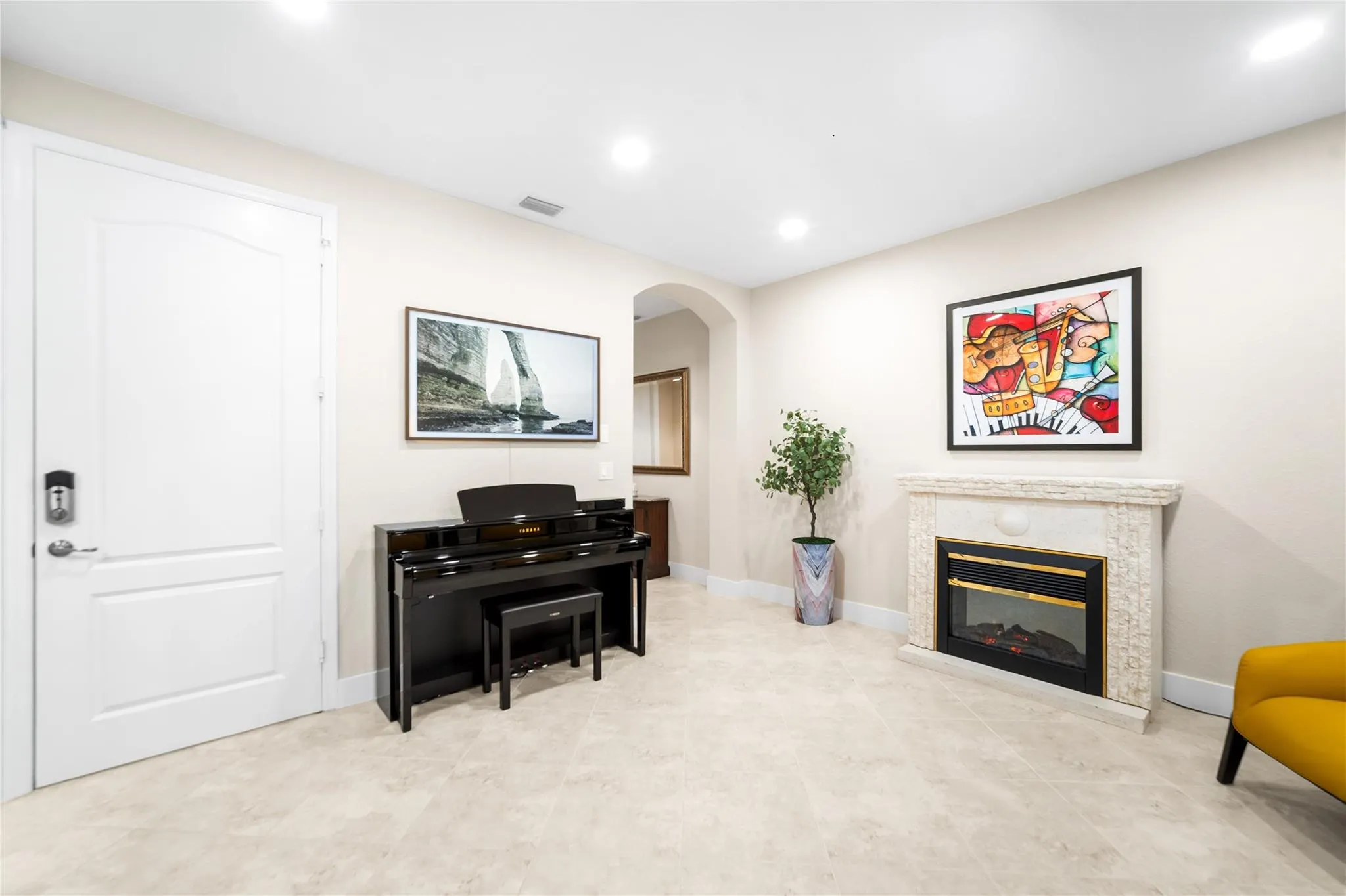 9573 Town Parc Cir S