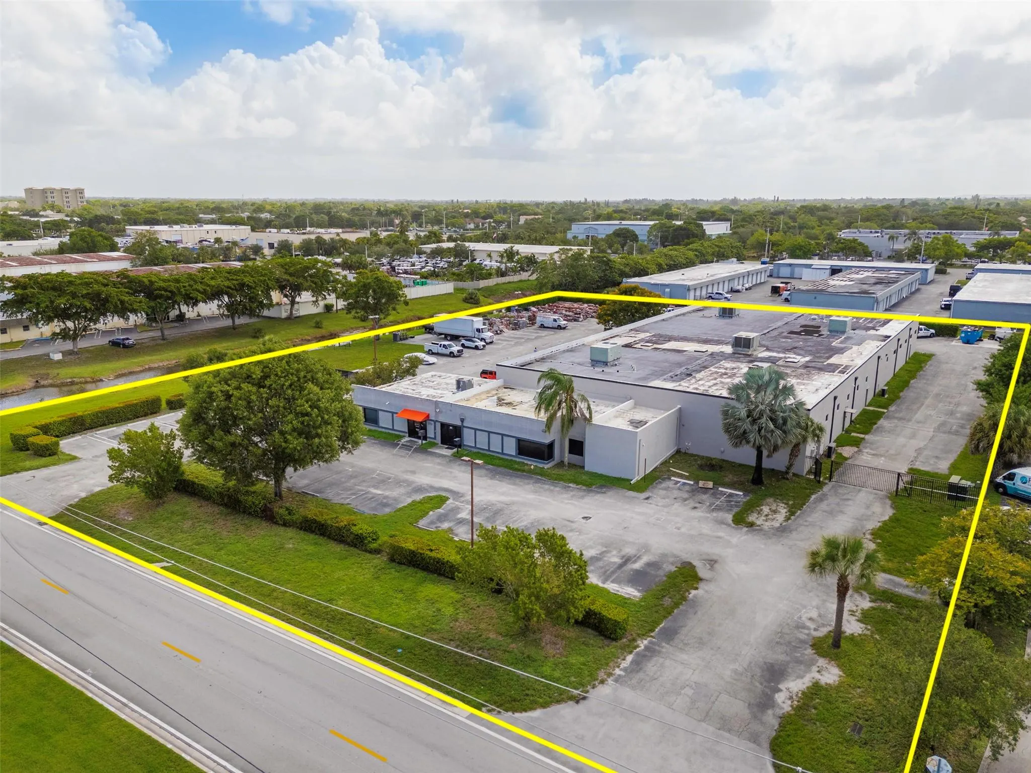 3651 NW 120th Ave