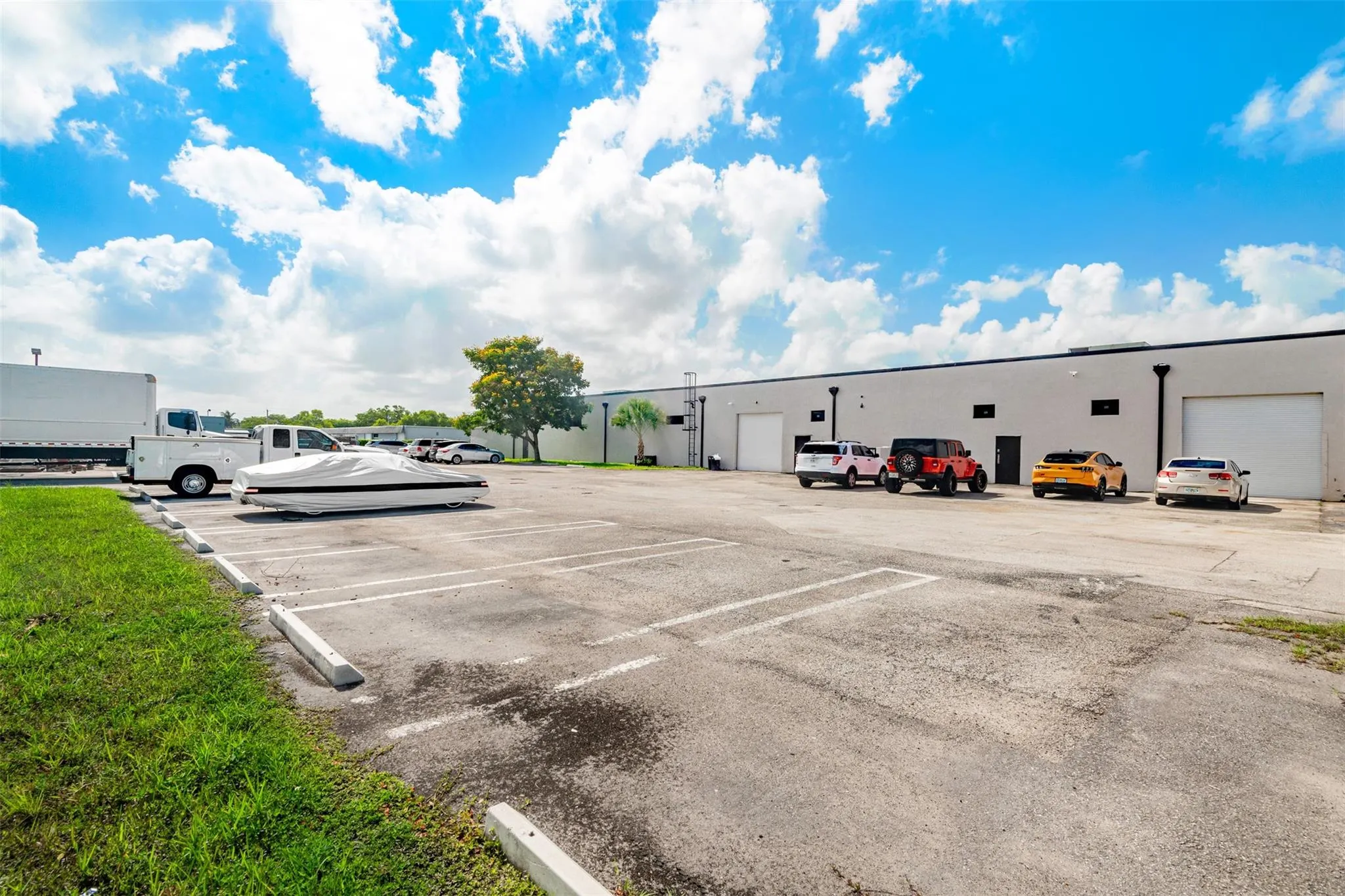 3651 NW 120th Ave