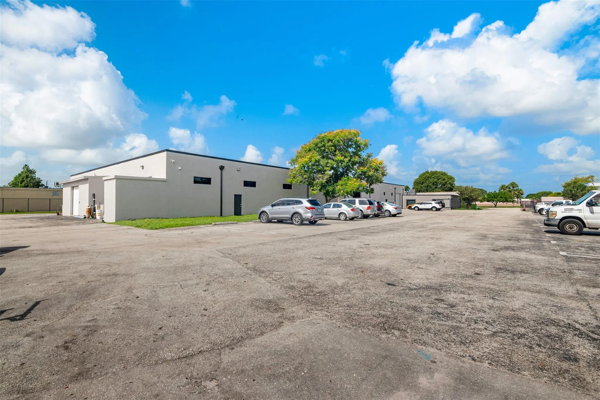 3651 NW 120th Ave