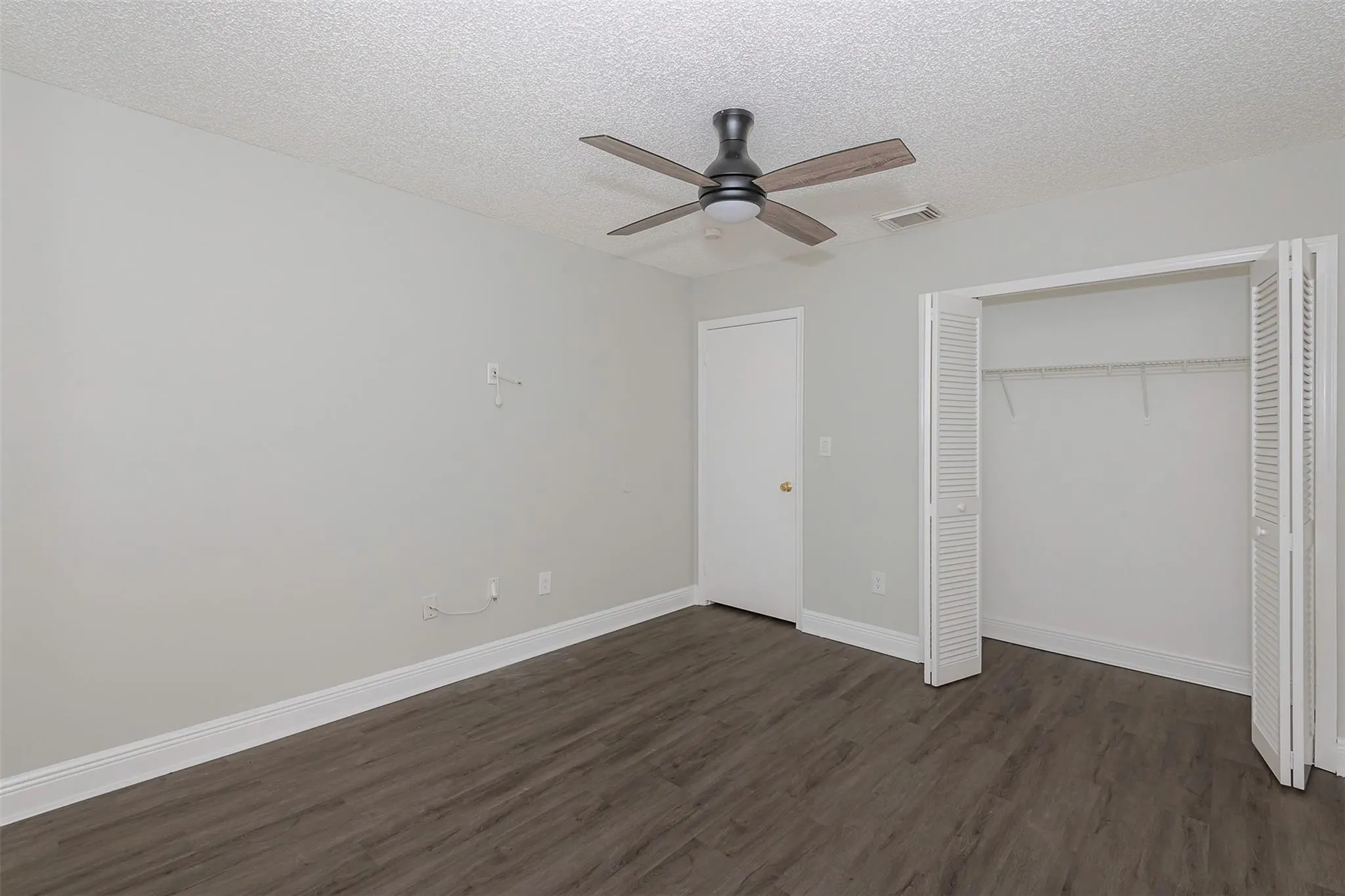 1040 NW 191st Ave