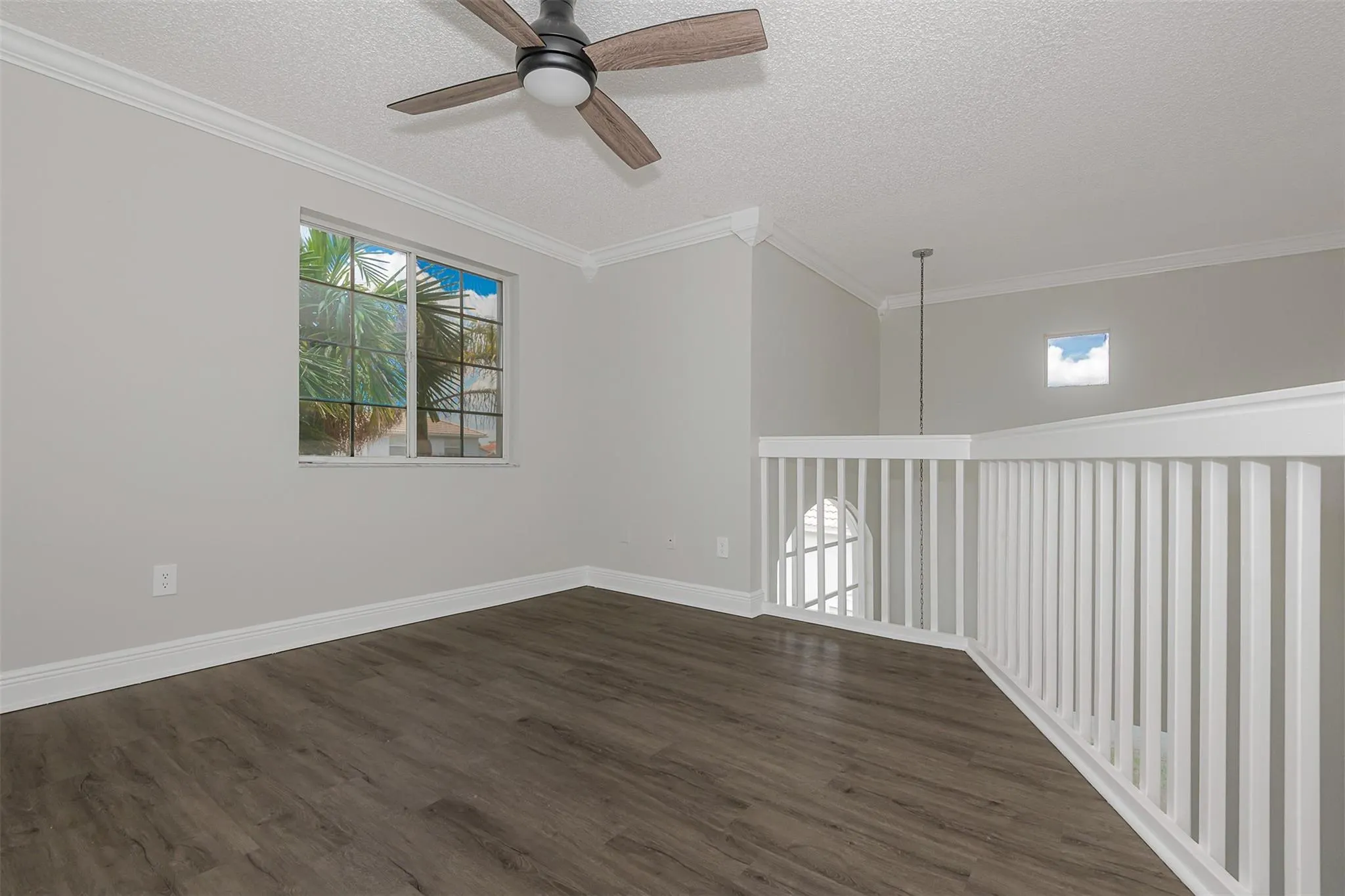1040 NW 191st Ave