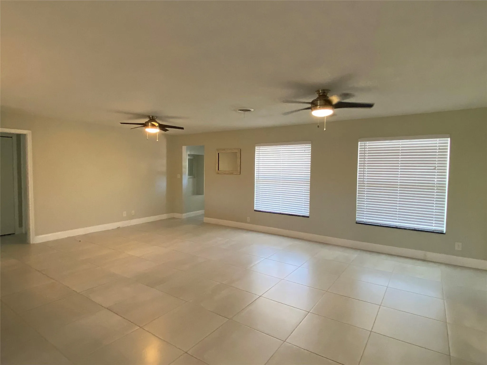 266 SW 12th St