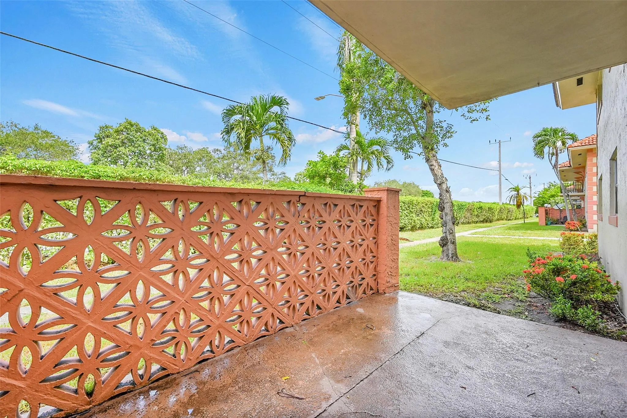 11607 NW 29th St, #3B