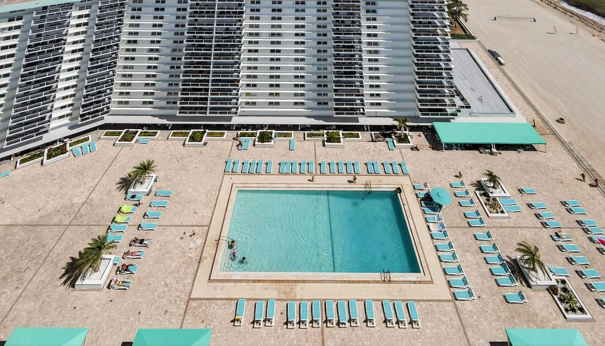 3725 S Ocean Dr, #405
