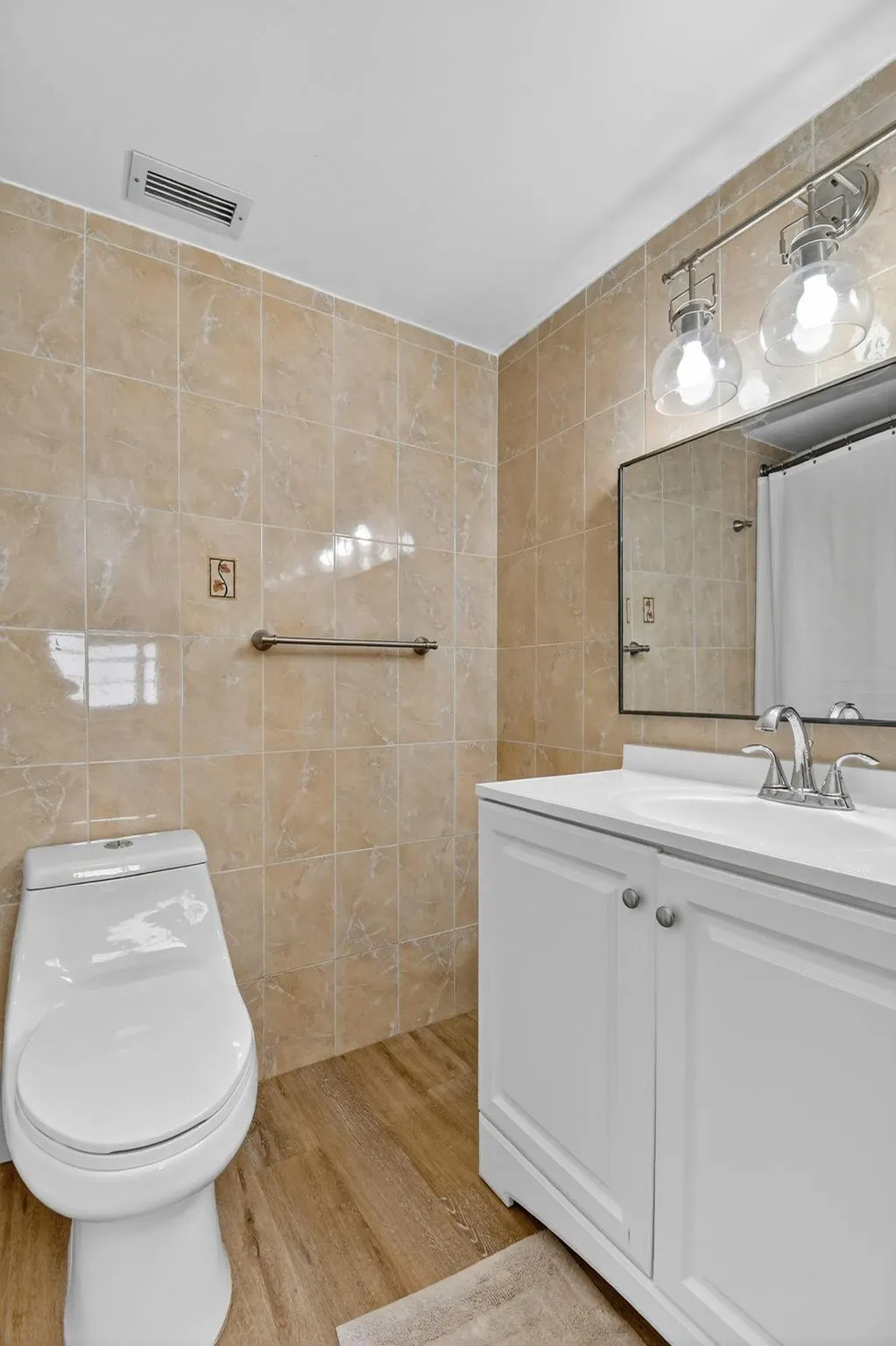 3725 S Ocean Dr, #405