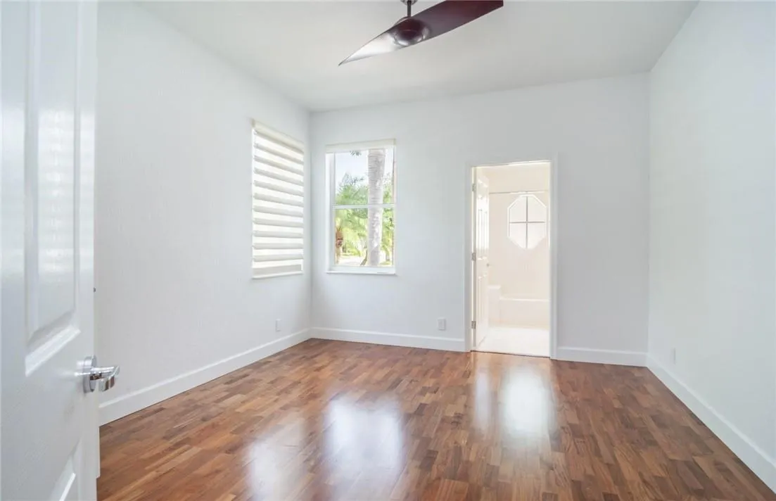 2519 Bay Pointe Court