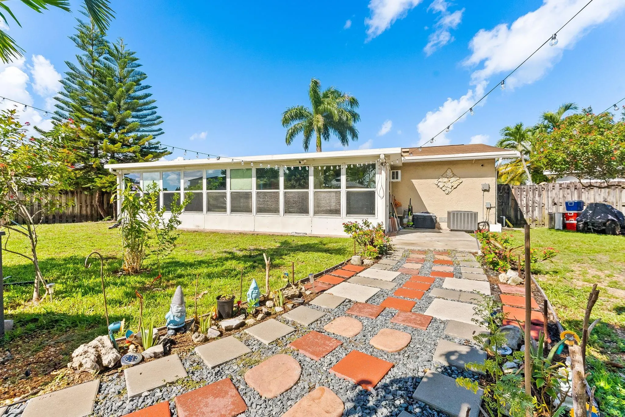 3290 NW 113th Ave
