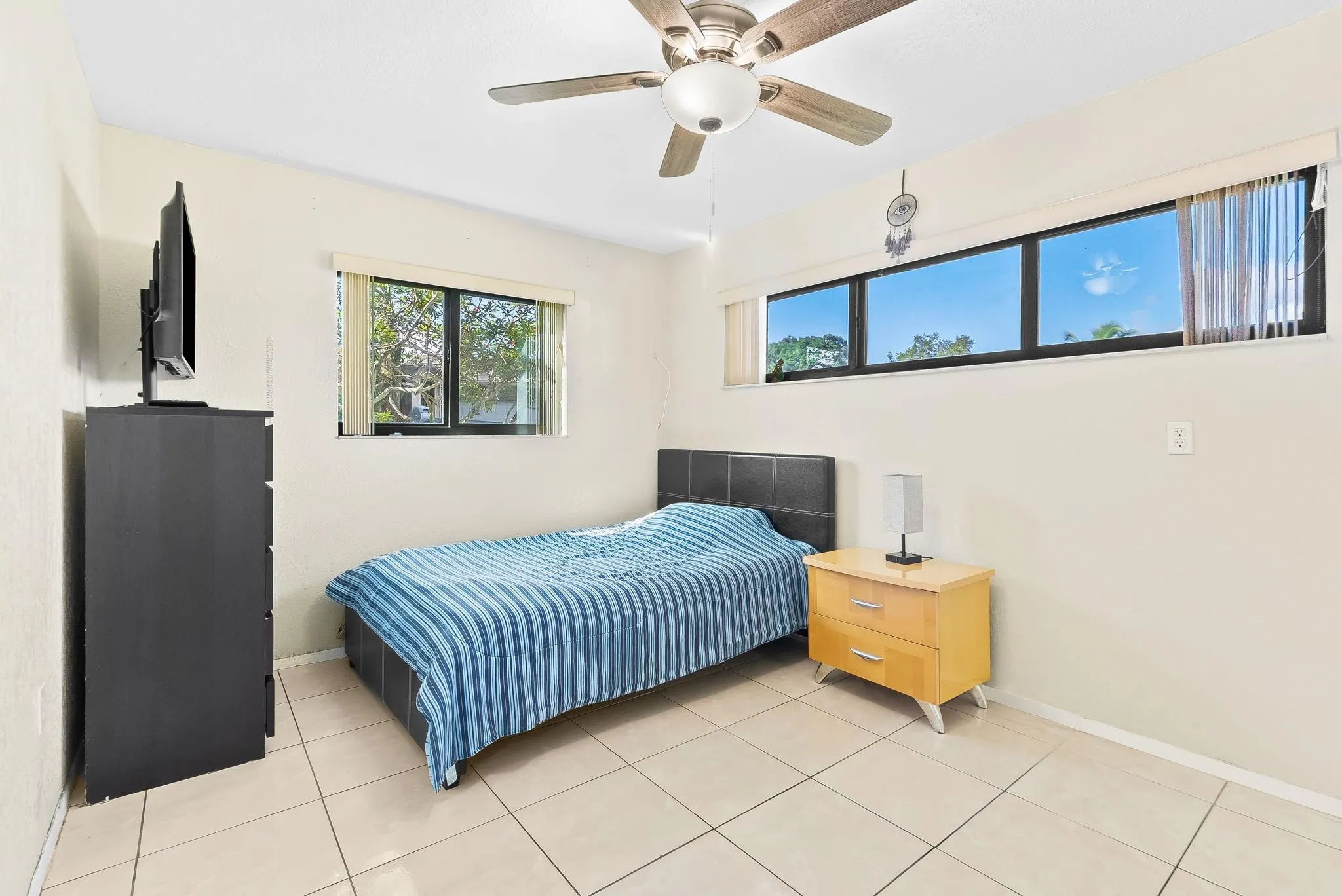 3290 NW 113th Ave