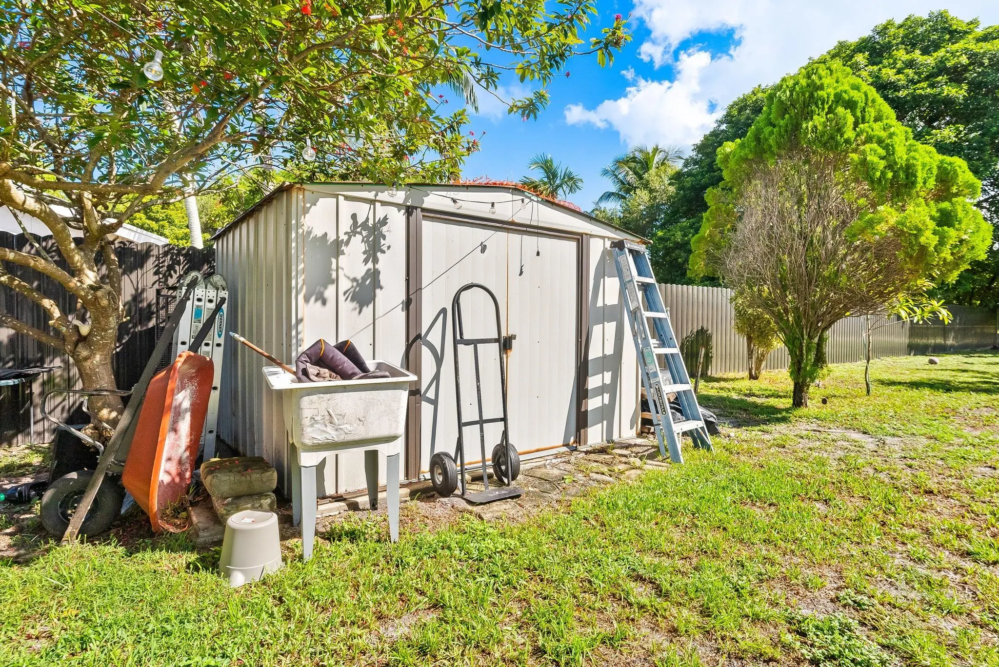 3290 NW 113th Ave