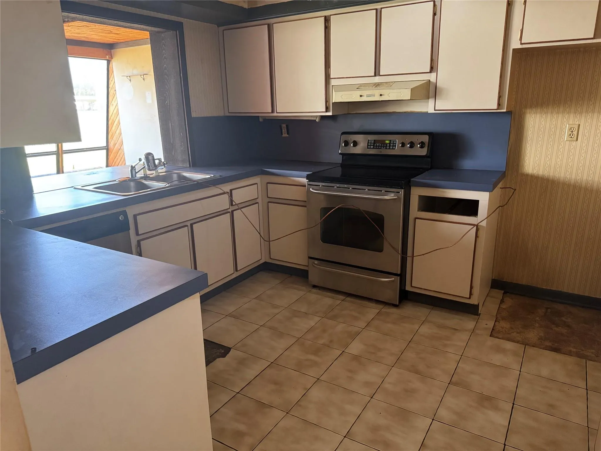 931 NW 46th St