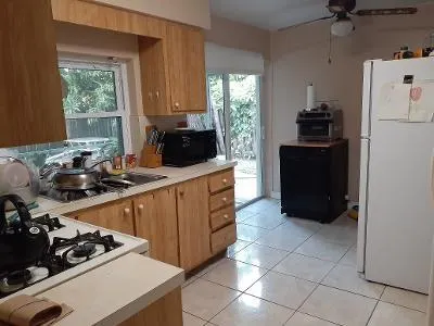 7481 Sunset Strip