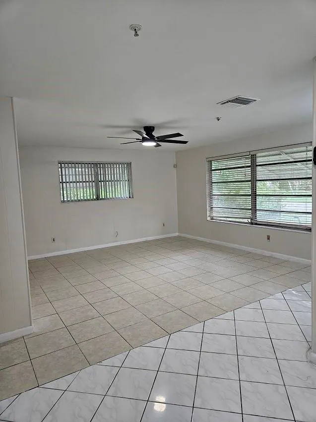 6380 NW 25th Ct