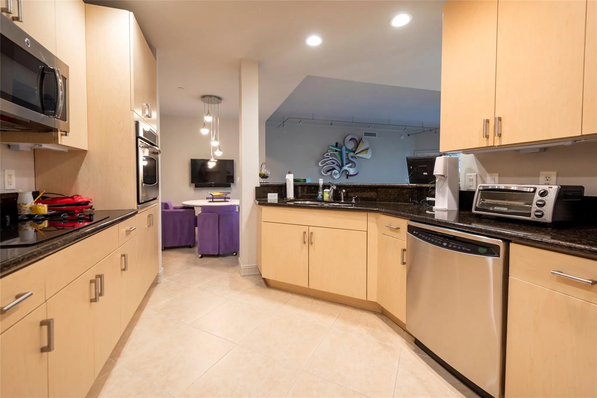 16102 Emerald Estates Dr, #207