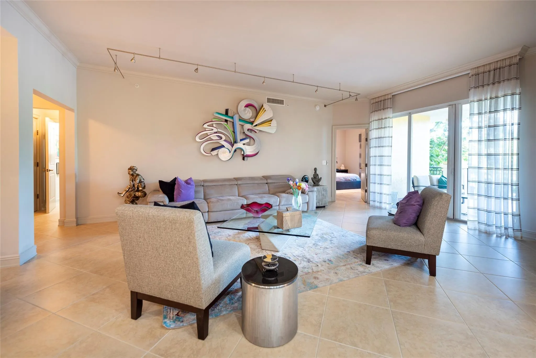 16102 Emerald Estates Dr, #207