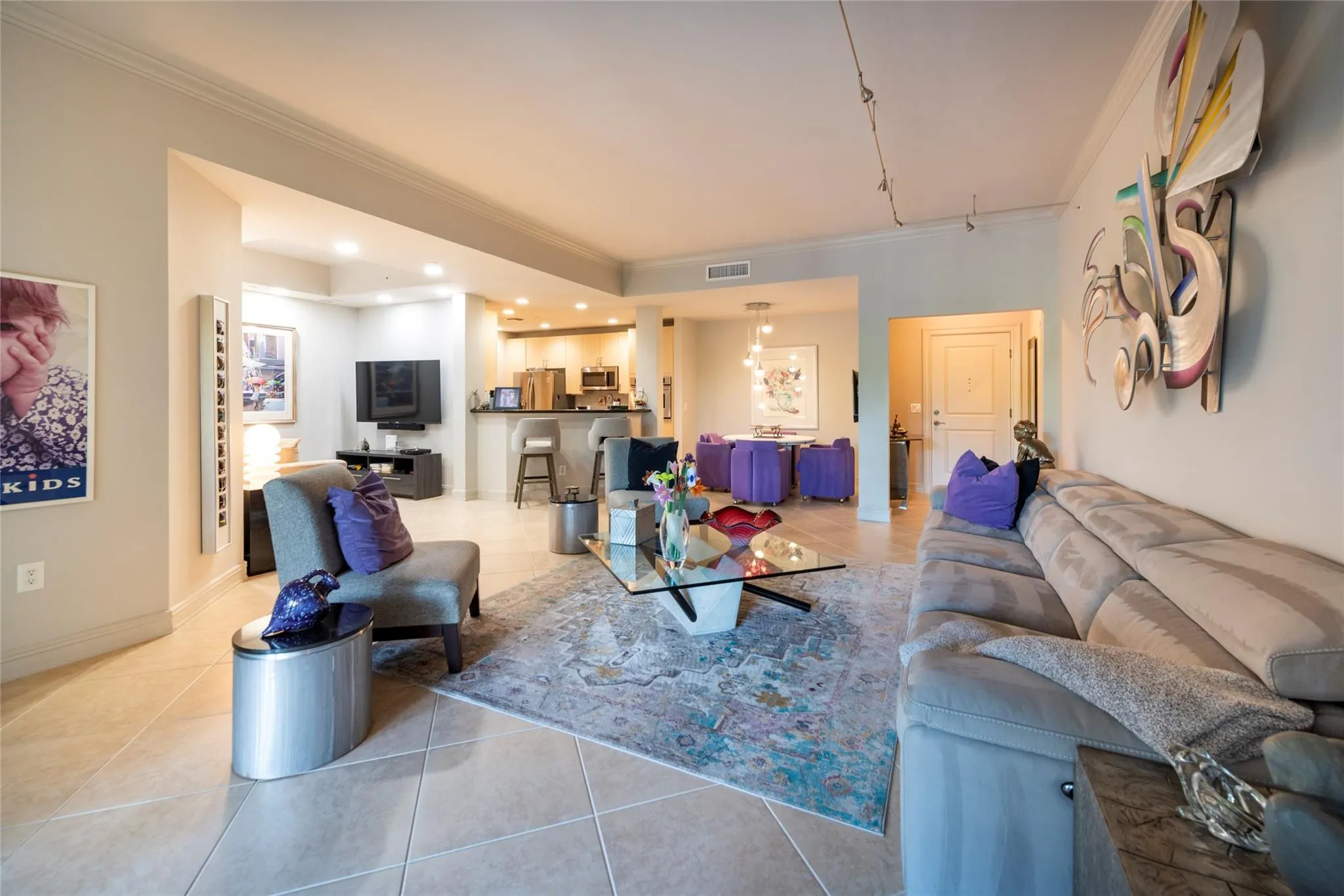 16102 Emerald Estates Dr, #207