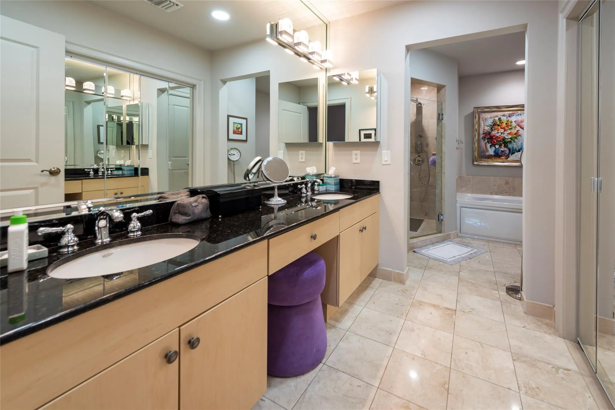 16102 Emerald Estates Dr, #207