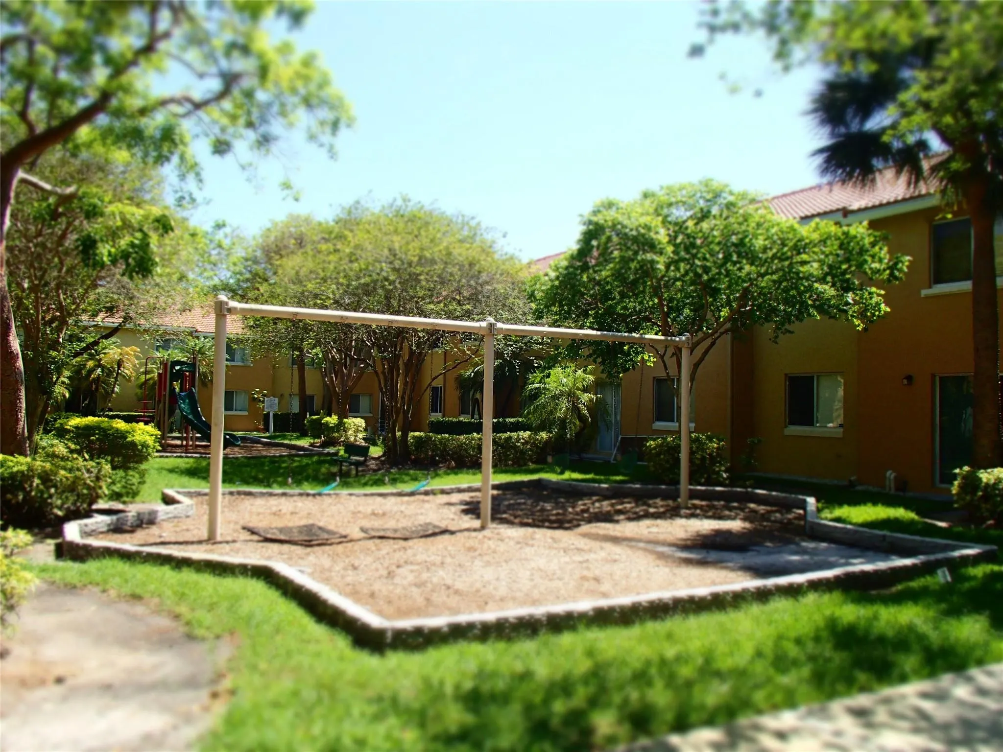 7820 NW 7th St, #102