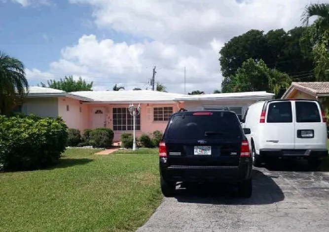 124 Almar Dr