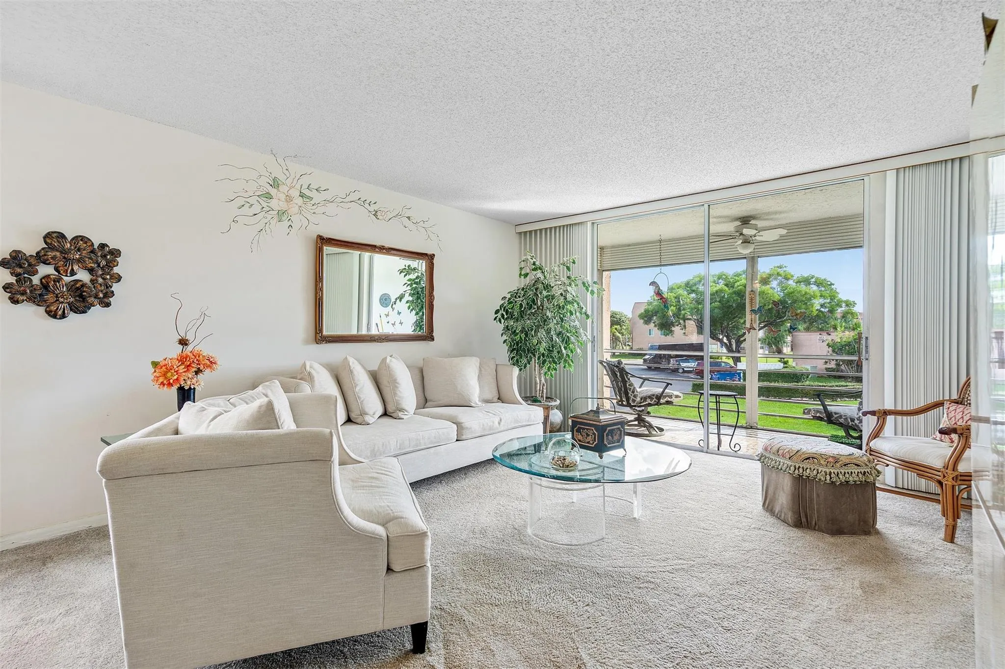 9681 Sunrise Lakes Blvd, #201
