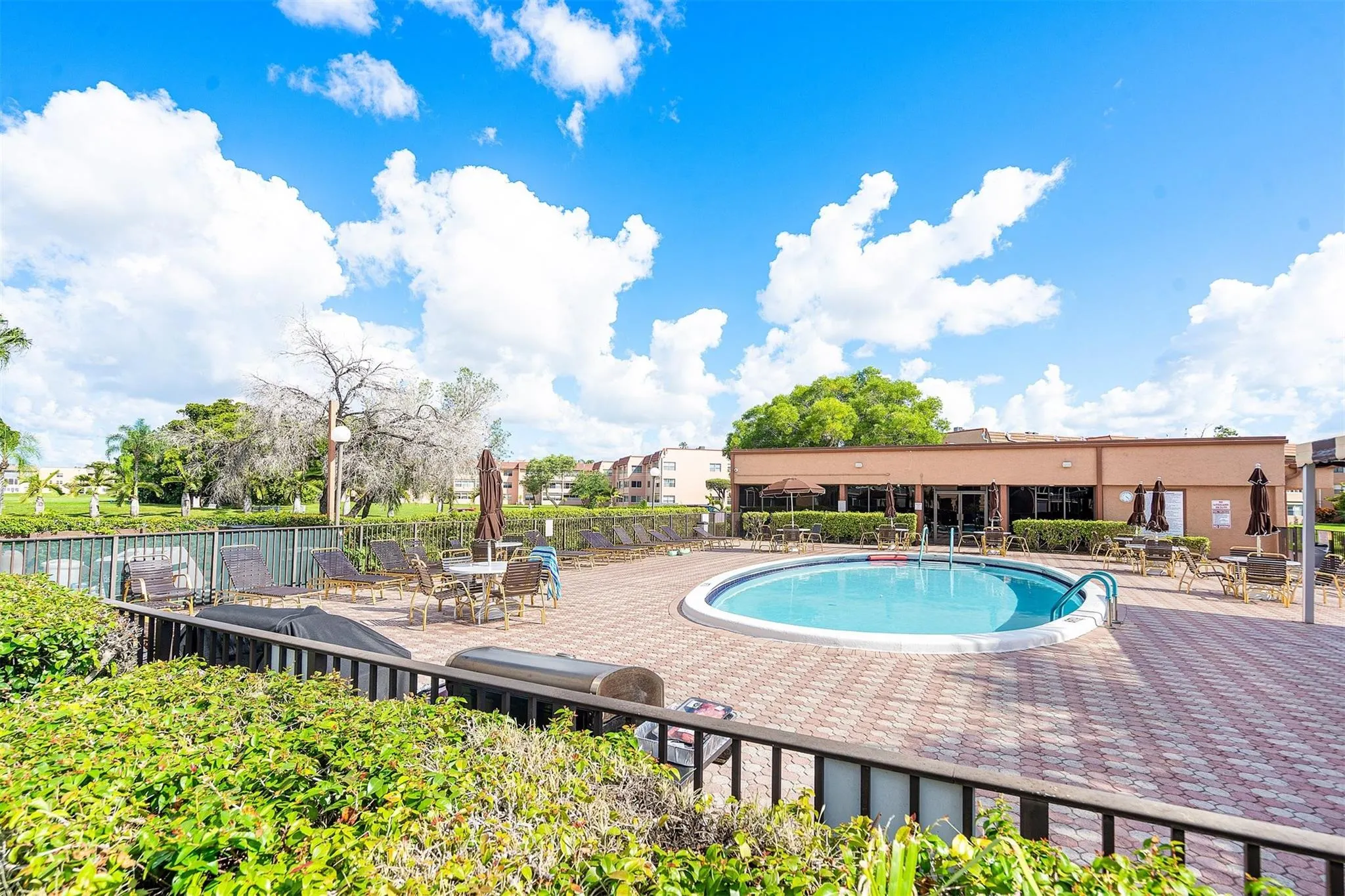 9681 Sunrise Lakes Blvd, #201