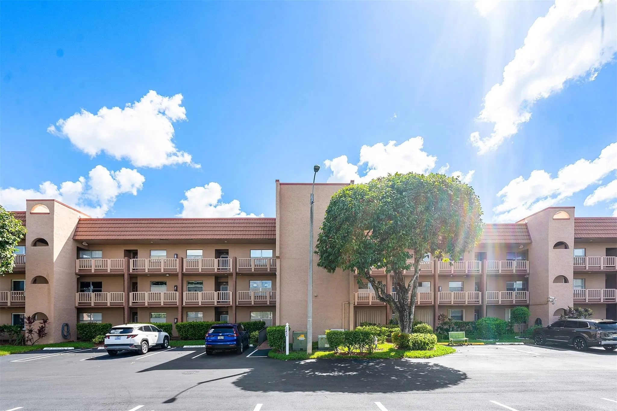 9681 Sunrise Lakes Blvd, #201