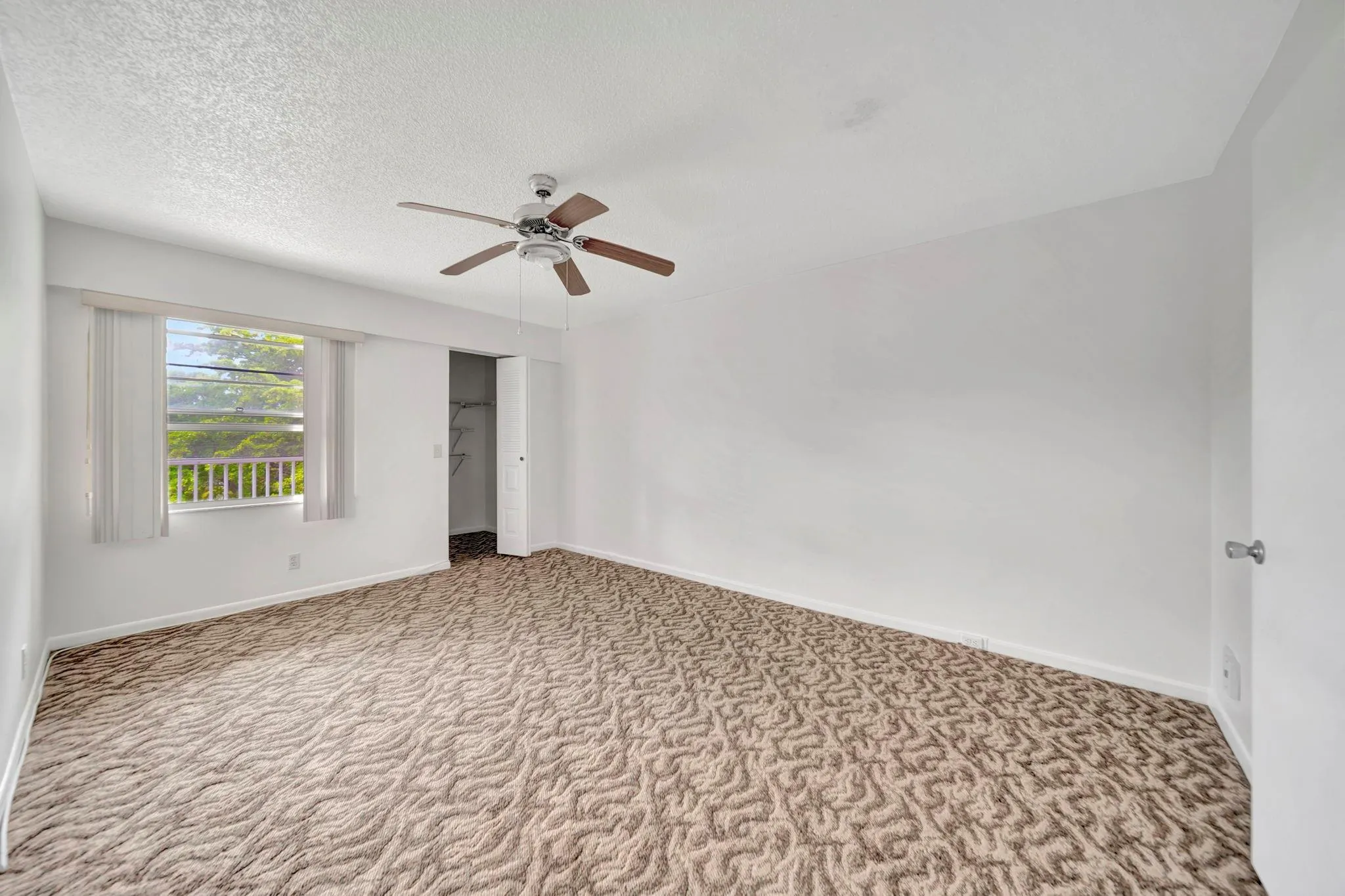 13250 SW 7th Ct, #402L