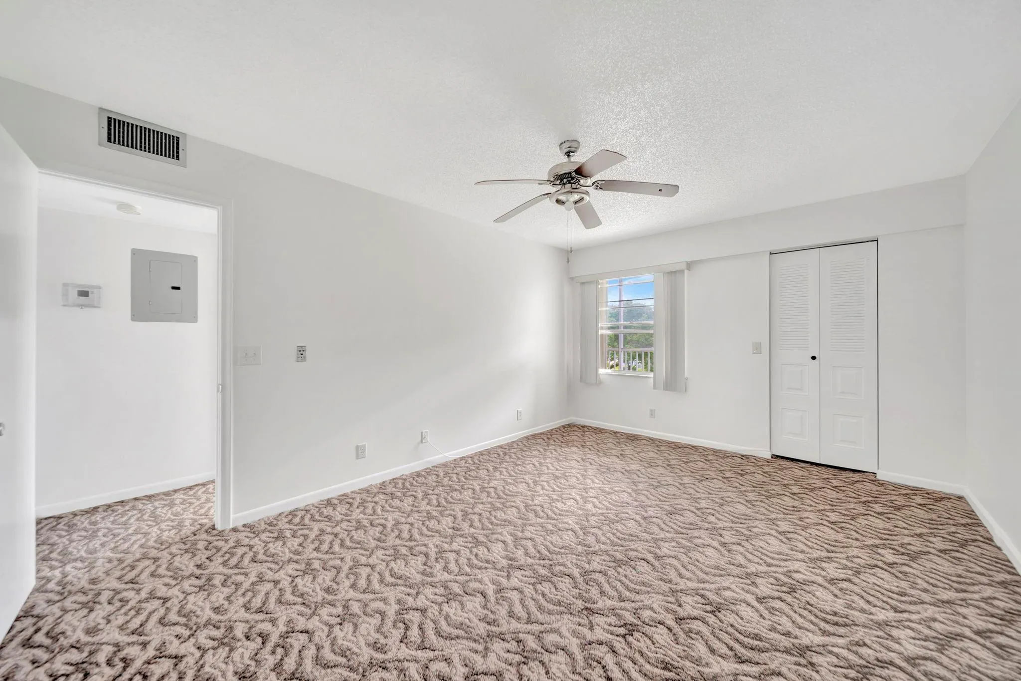13250 SW 7th Ct, #402L