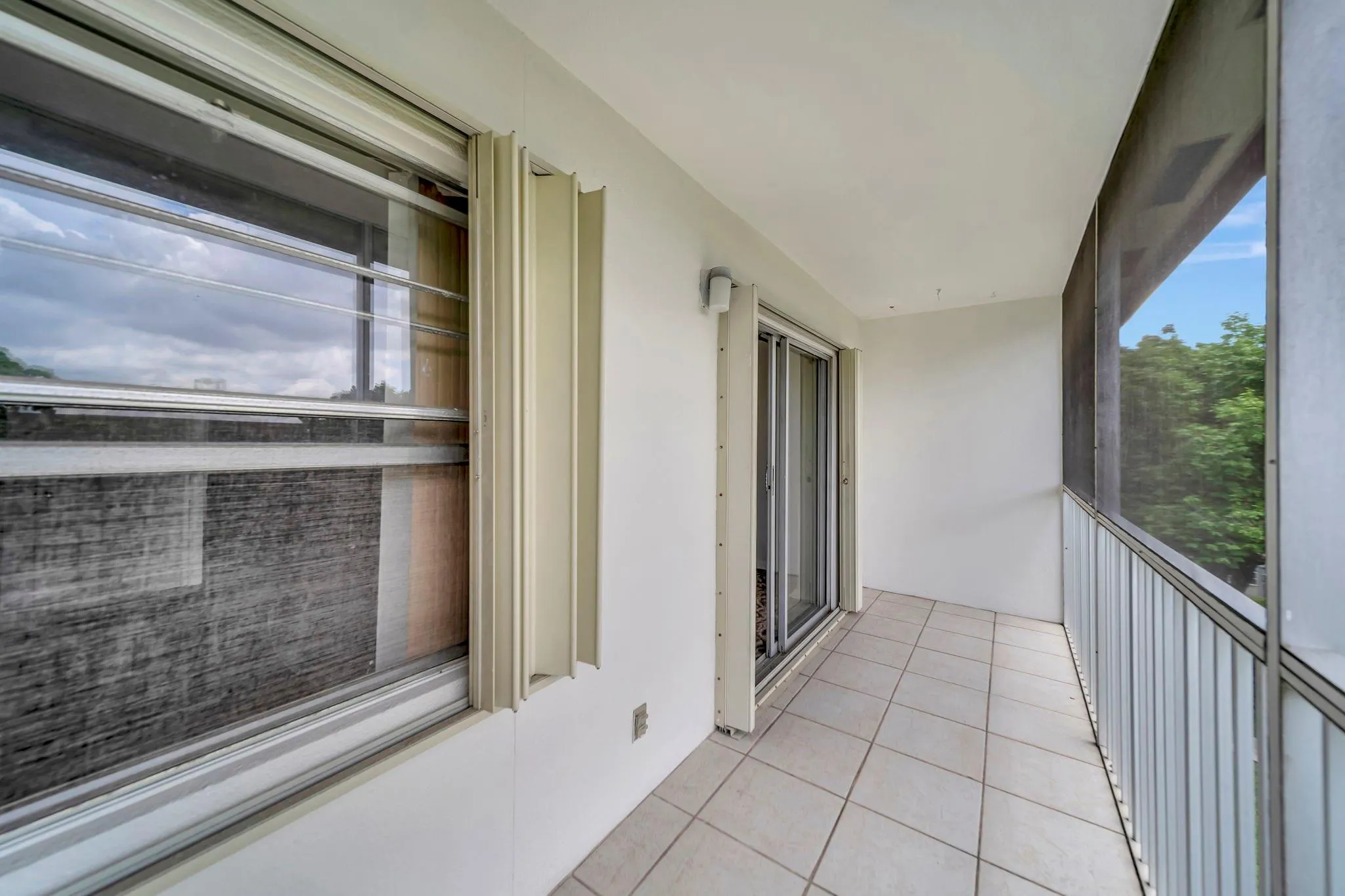13250 SW 7th Ct, #402L
