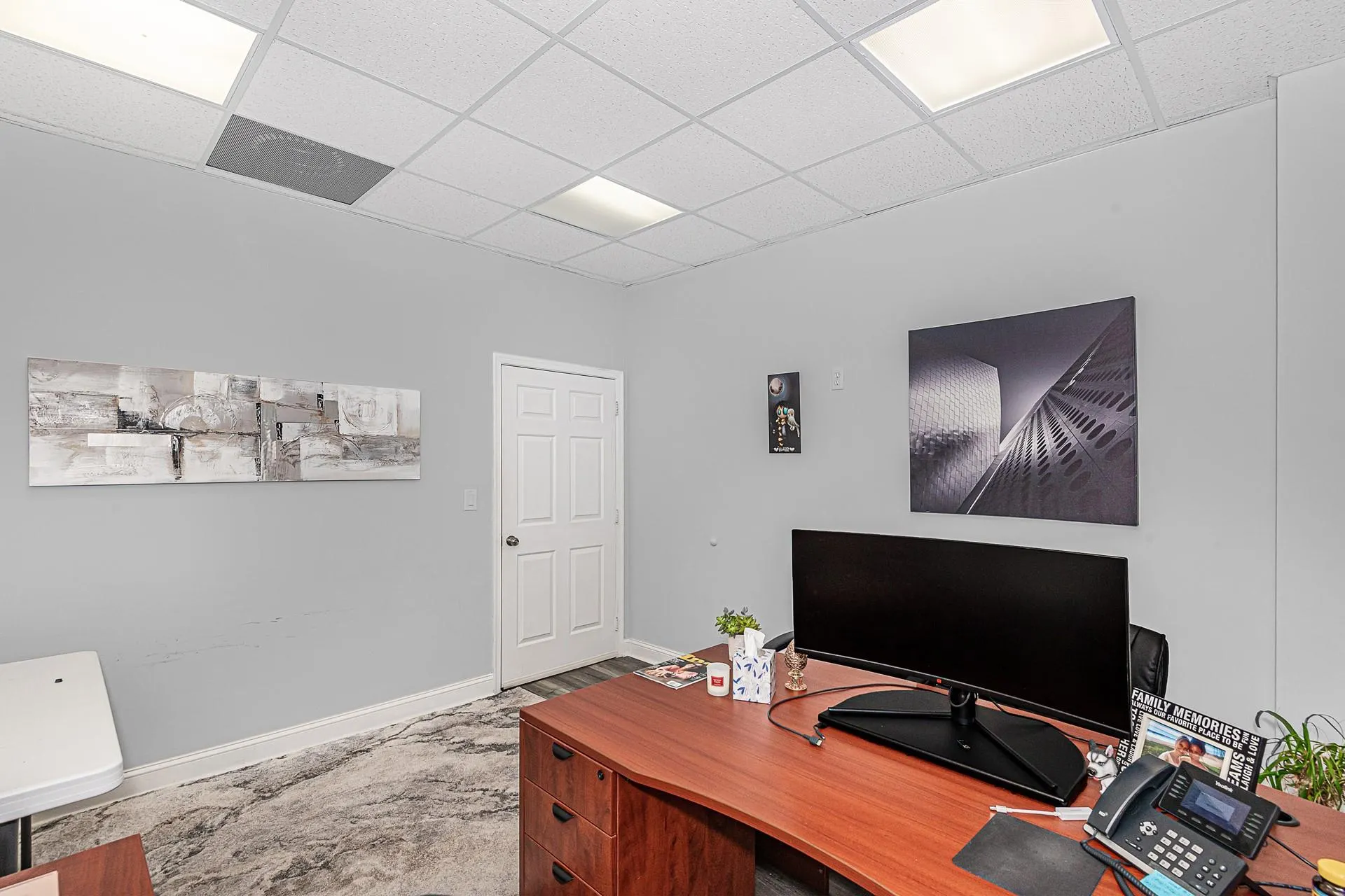 7301 Wiles Rd, #203